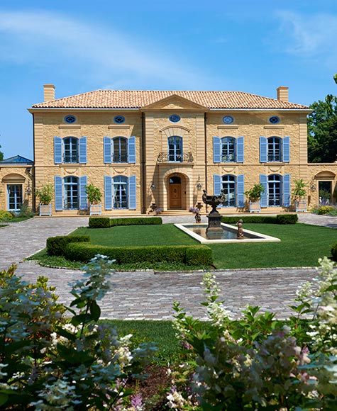 Liederbach & Graham: A Classical Villa in the Manner of the French Riviera