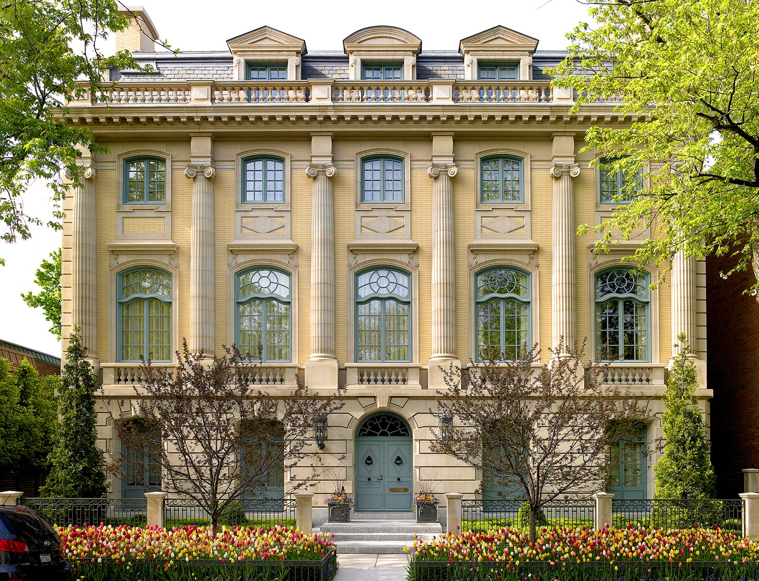 Liederbach & Graham: An Enduring Home in the City Exterior