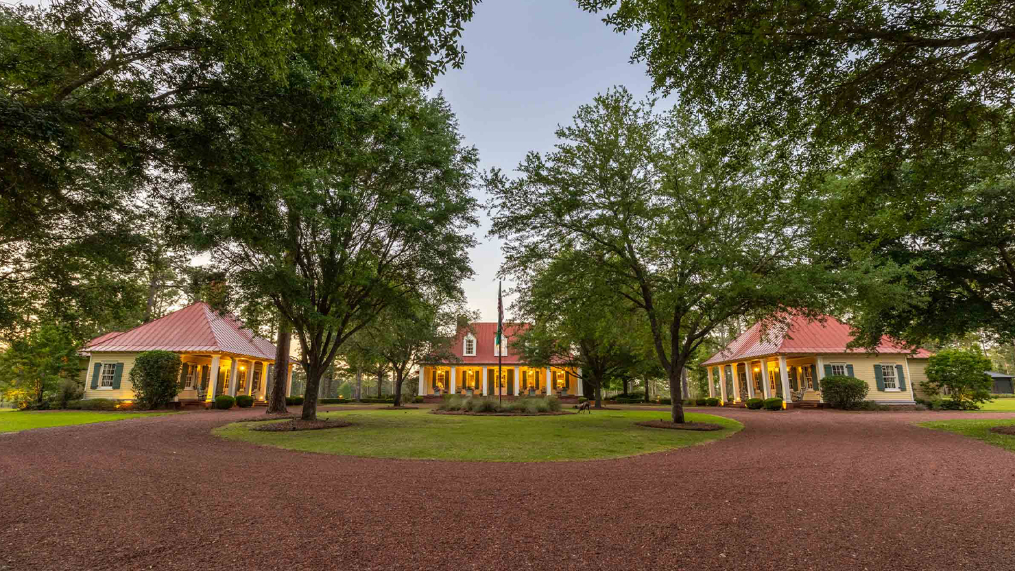 Liederbach & Graham: A Georgia Residence Exterior