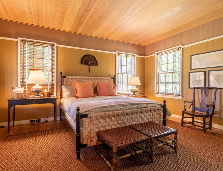 Liederbach & Graham: A Georgia Residence Bedroom