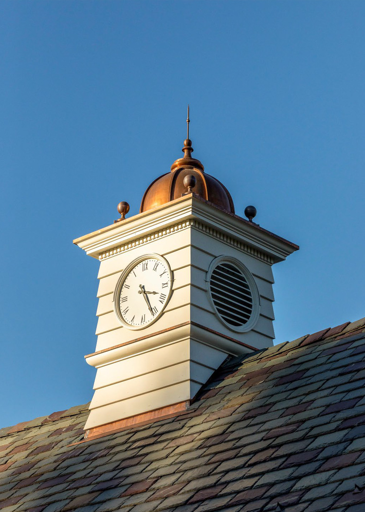 Liederbach & Graham: A Residence on Lake Michigan Detail